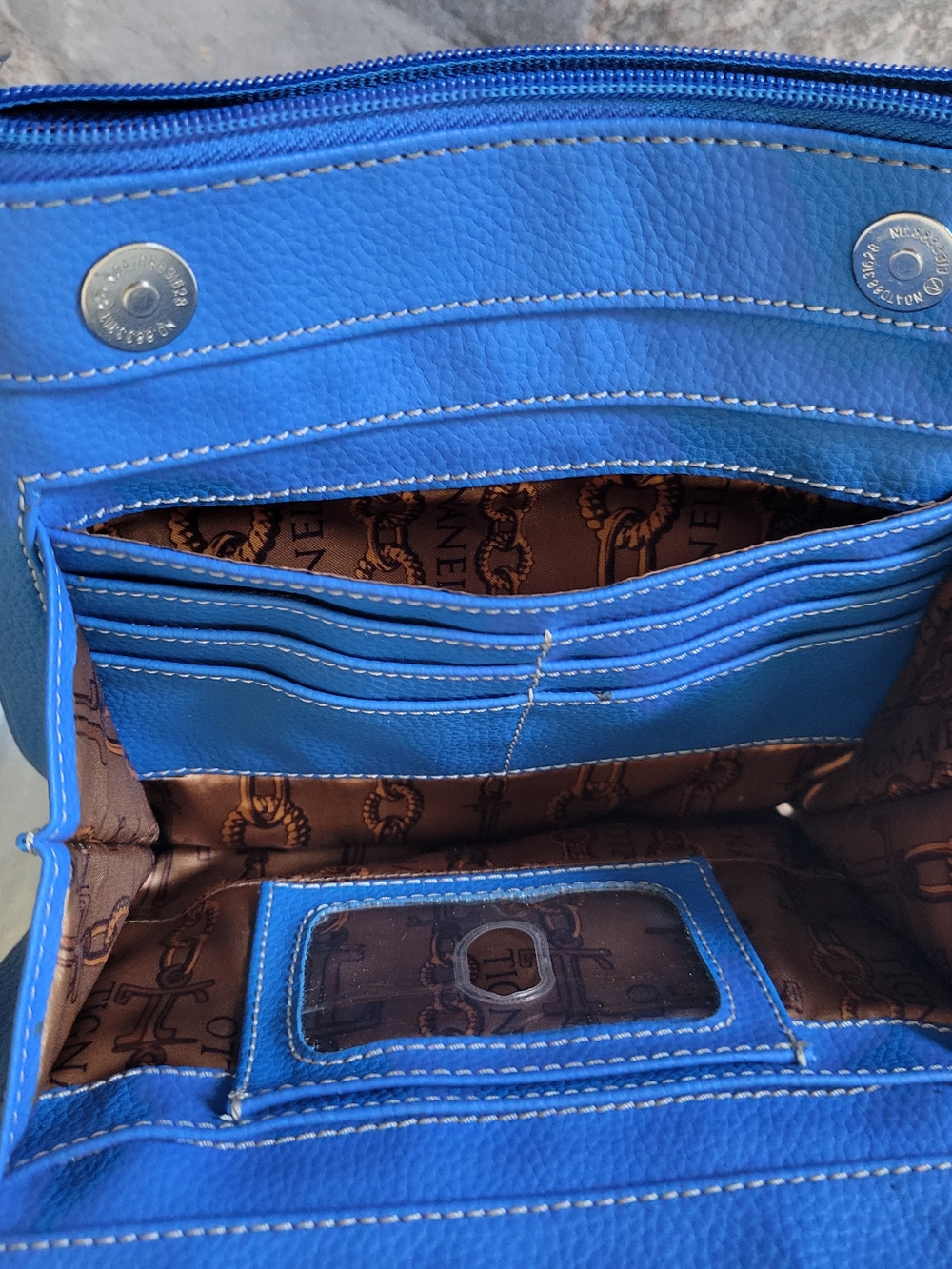 Tignanello Crossbody Leather Bag - Picture 5 of 9